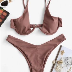 NWT ZAFUL High Leg Underwire Bikini Set